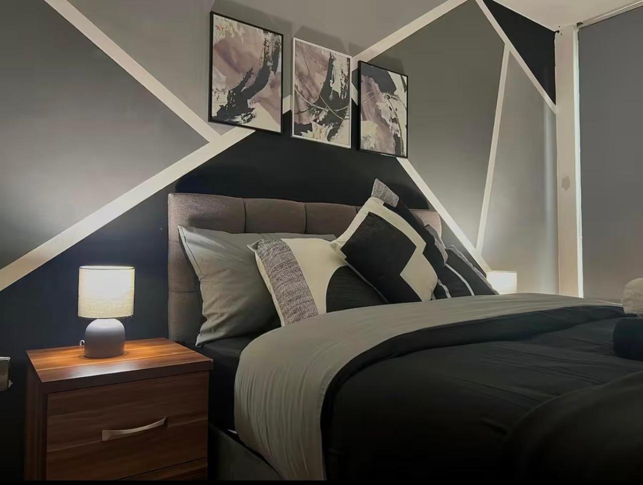 Penthouse Gem, Central, Scenic Views, Stylish, Modern, City Centre 2Br Sheffield Exterior photo